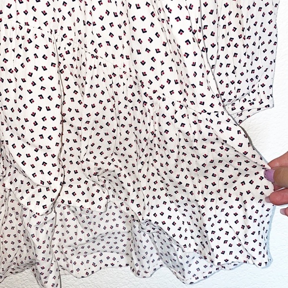 Sundance White High Low Printed Flowy Tunic Blouse - Picture 5 of 12